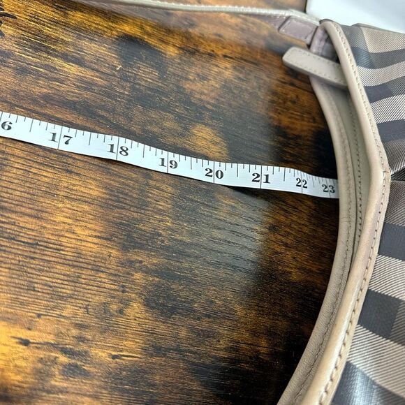 Burberry Hartham Crossbody Bag Smoked Check Plaid - Picture 16 of 16